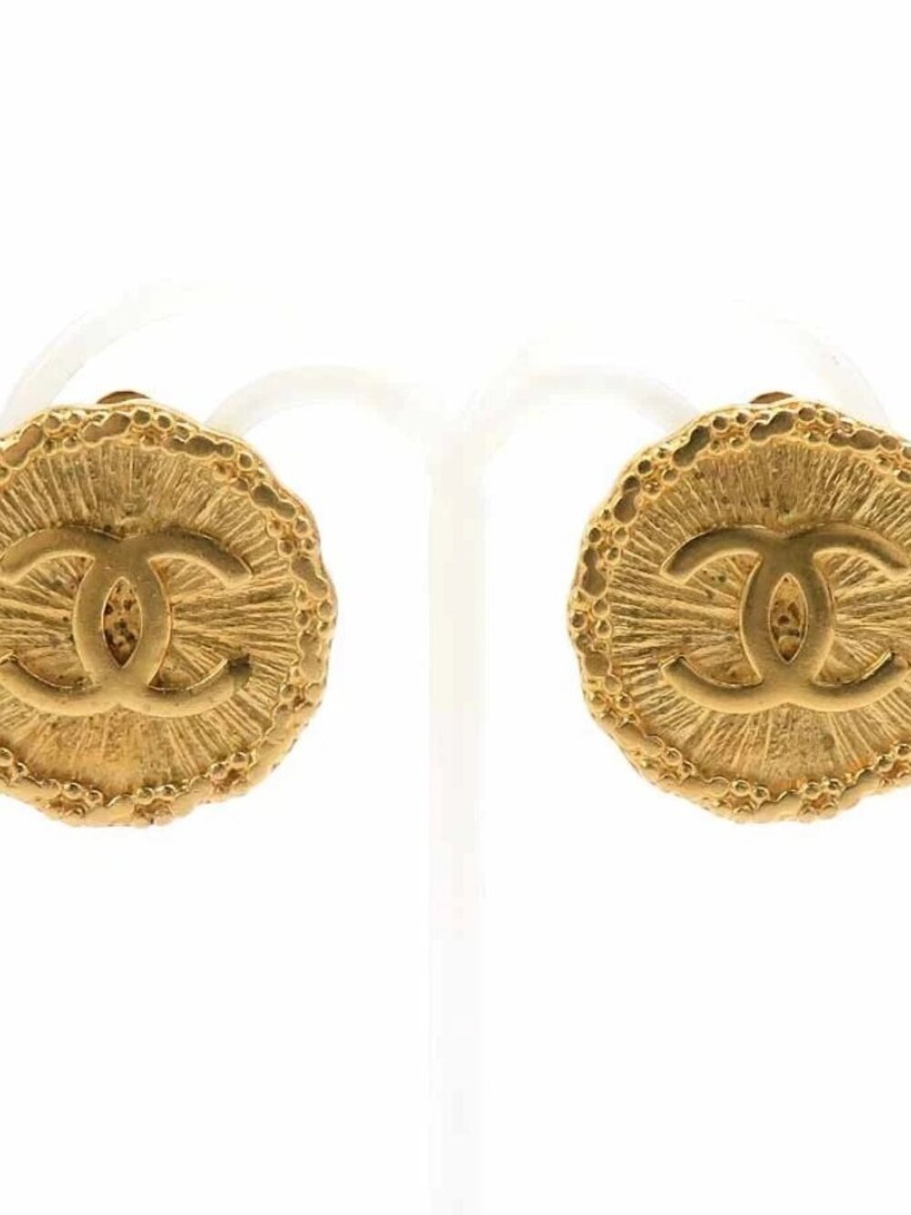 CHANEL Vintage CC Logo Clip on Earrings Gold Metal -